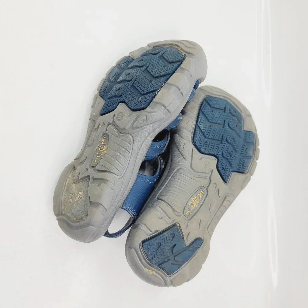 Keen Boy's Navy Blue Magnet Newport H2 Outdoor Hiking Sports Sandals Size US 5